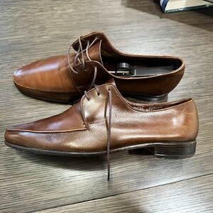Vintage Bally Men's Leather Derby Shoes – Size 9.5C (Runs Slightly Small)